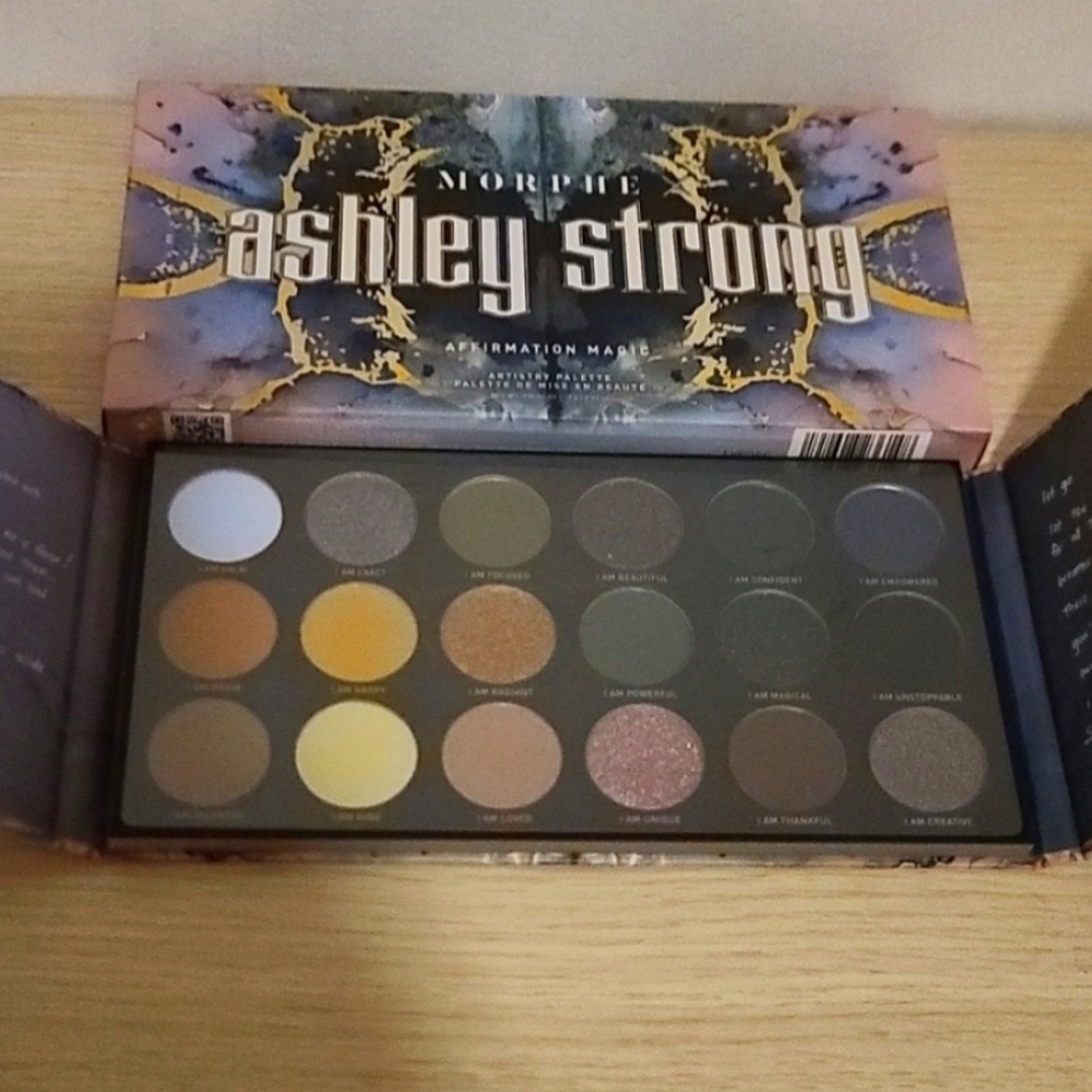 ❤️‍🔥HP❤️‍🔥Morphe ashley strong affirmation magic eyeshadow palette - Picture 4 of 4